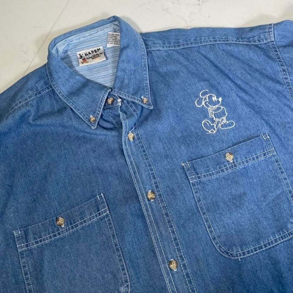 Vintage Walt Disney World Mickey Mouse Denim Chambray Button Up XL embroidered